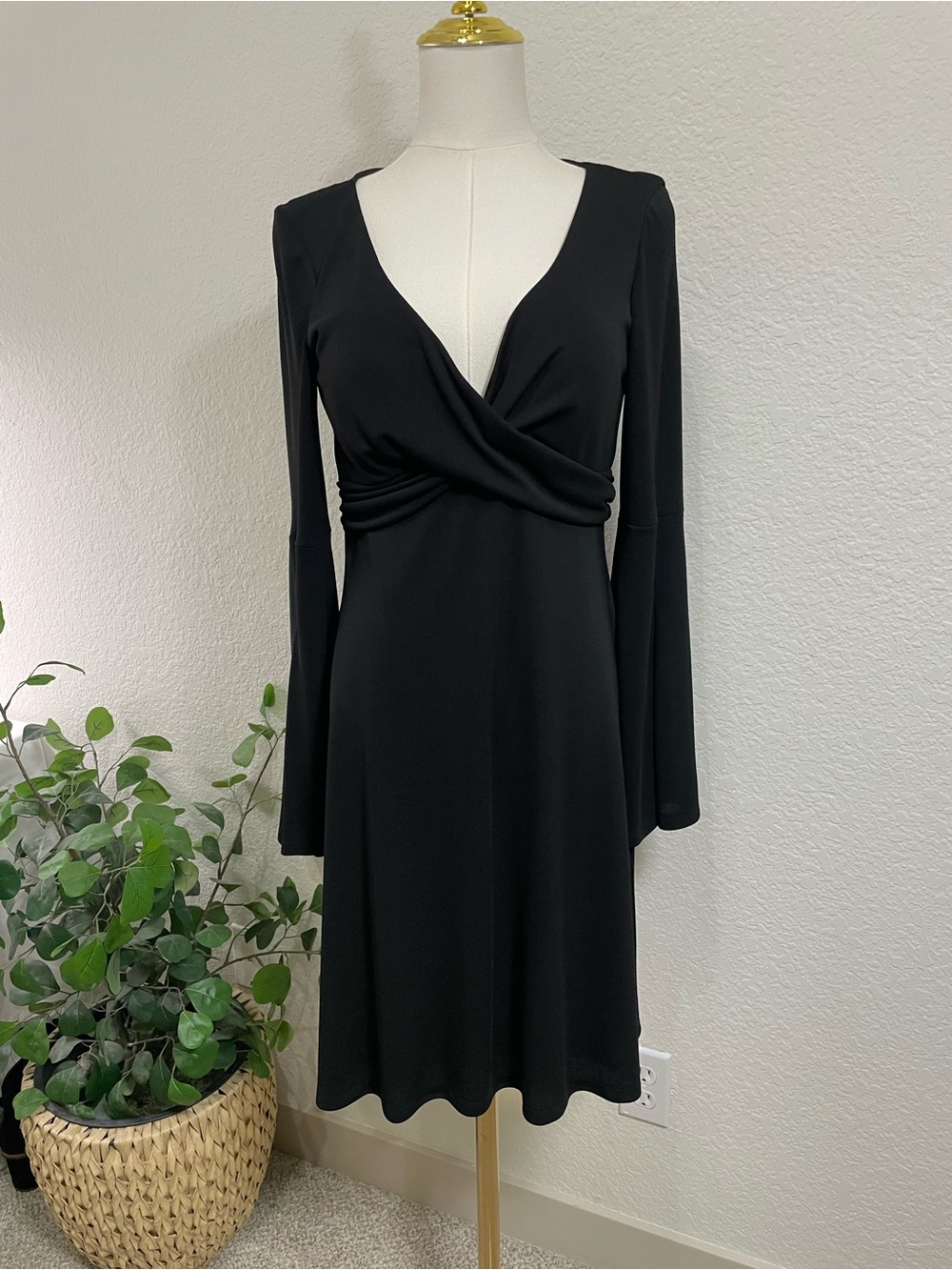 Cache Little Black Dress Bell Sleeve Cocktail Dress Size 8